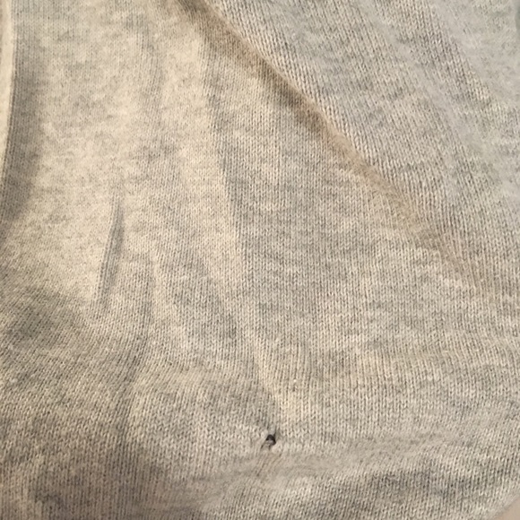 Lacoste Grey Sweater 8 - Picture 2 of 2